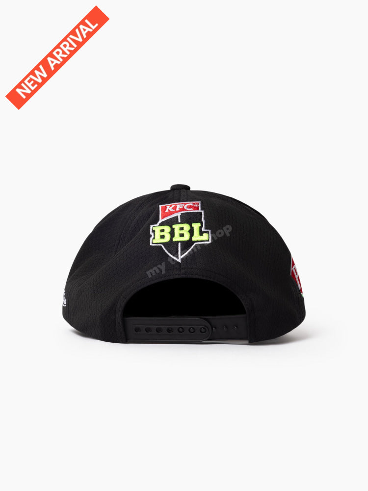 BRISBANE HEAT BBL ON FIELD LOWPRO CAP O/S CRICKET Headwear